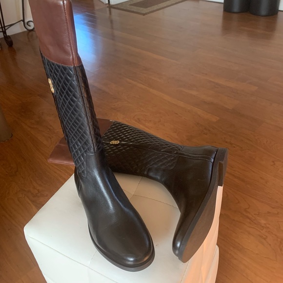 NIB Cole Haan Rigby leather boots - Picture 4 of 7